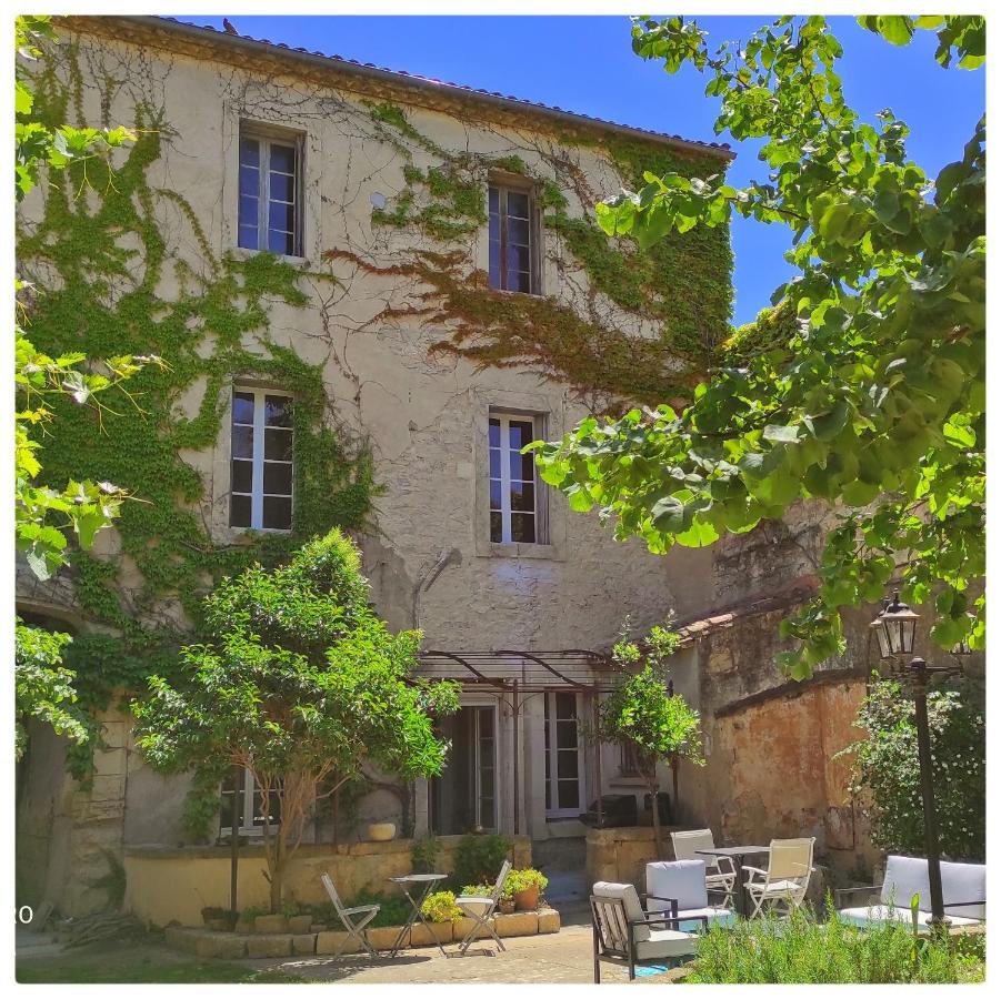 La Vigneronne Des Costieres Vauvert Exterior foto